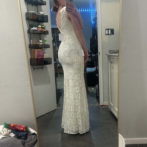 Lulu’s Icing on the Cake White Lace Short Sleeve Maxi Dress - Picture 10 of 12